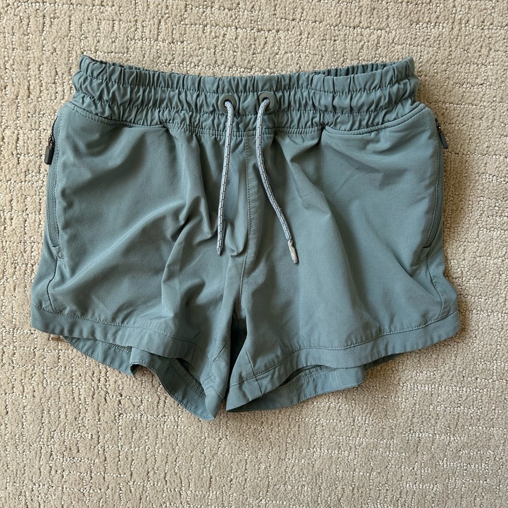 Athleta girl running shorts size large 10/12